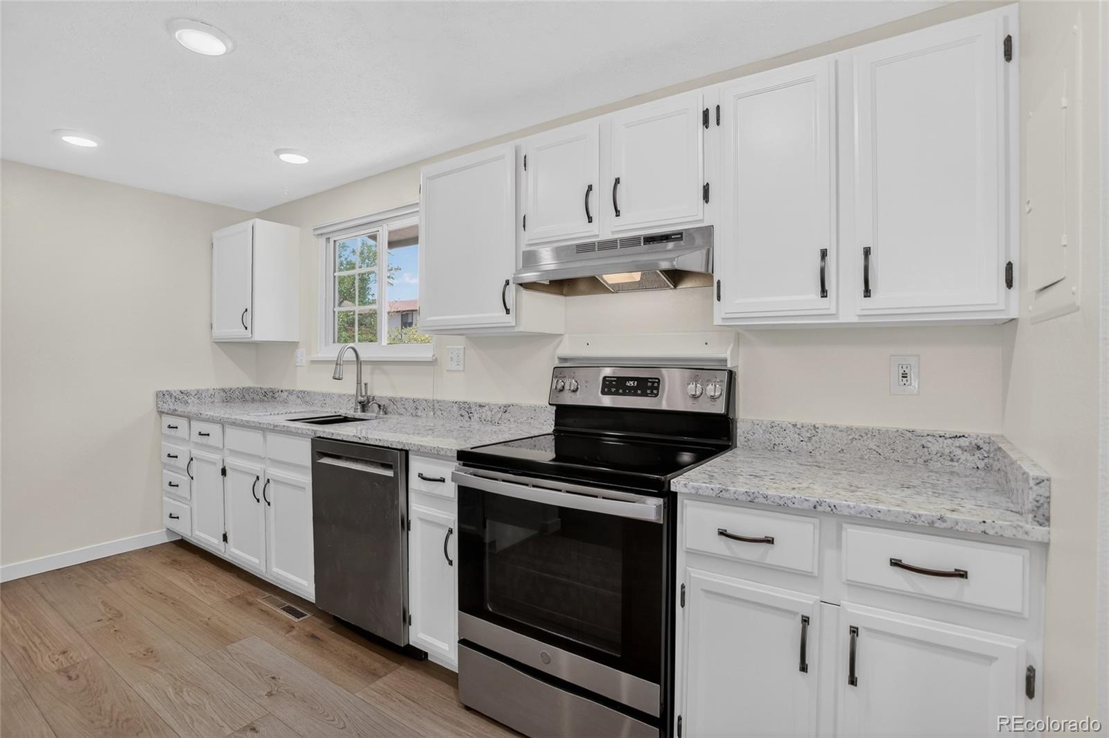 MLS Image #8 for 2018  cheshire street,fort collins, Colorado