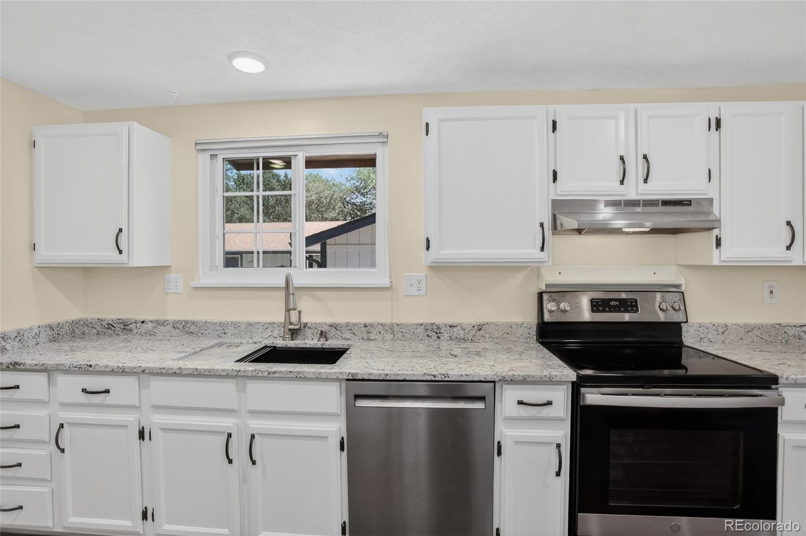 MLS Image #9 for 2018  cheshire street,fort collins, Colorado