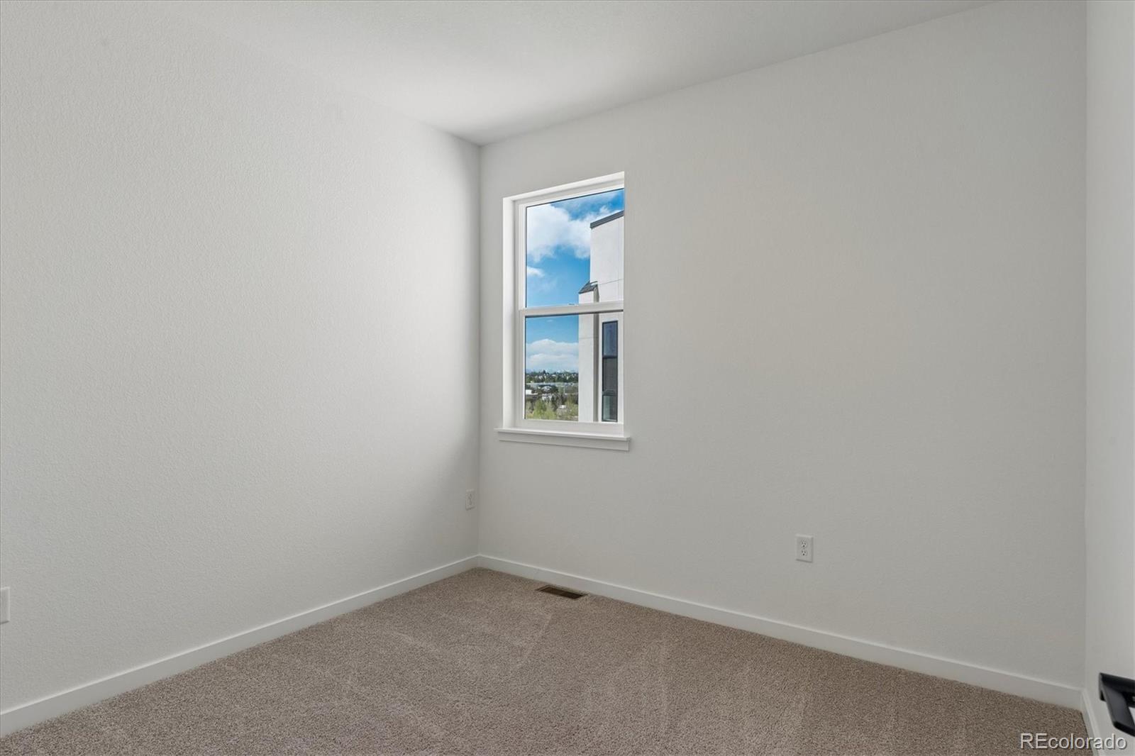 MLS Image #12 for 11347 e briarwood circle,centennial, Colorado
