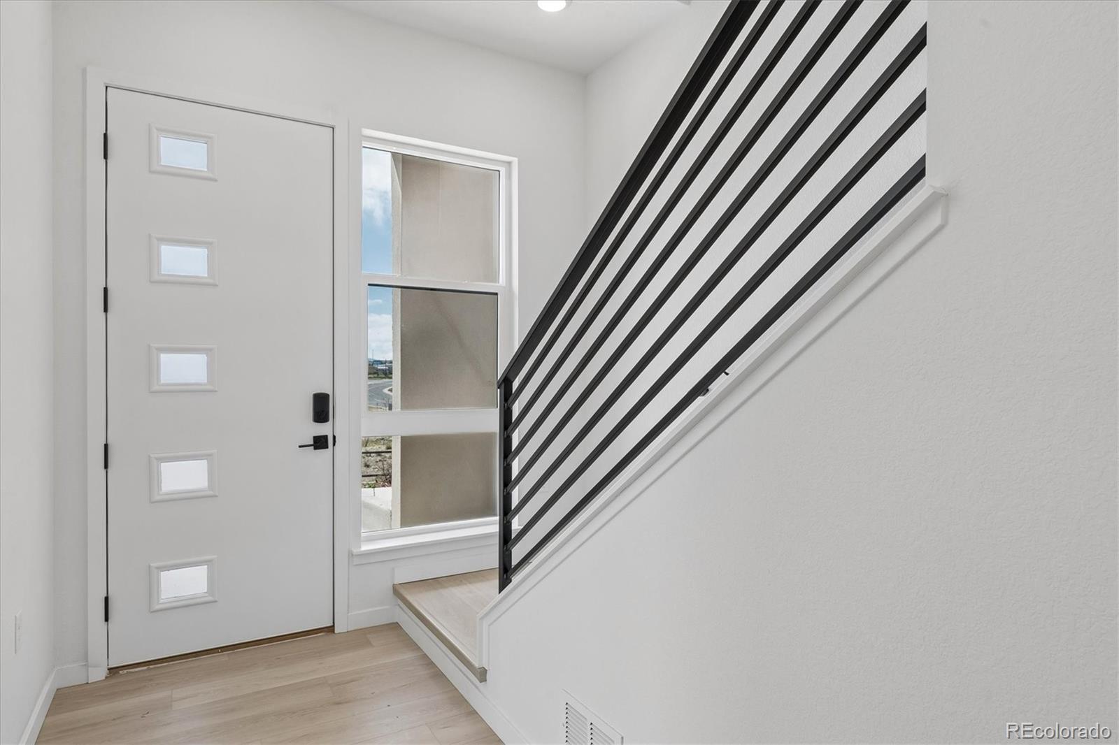 MLS Image #2 for 11347 e briarwood circle,centennial, Colorado