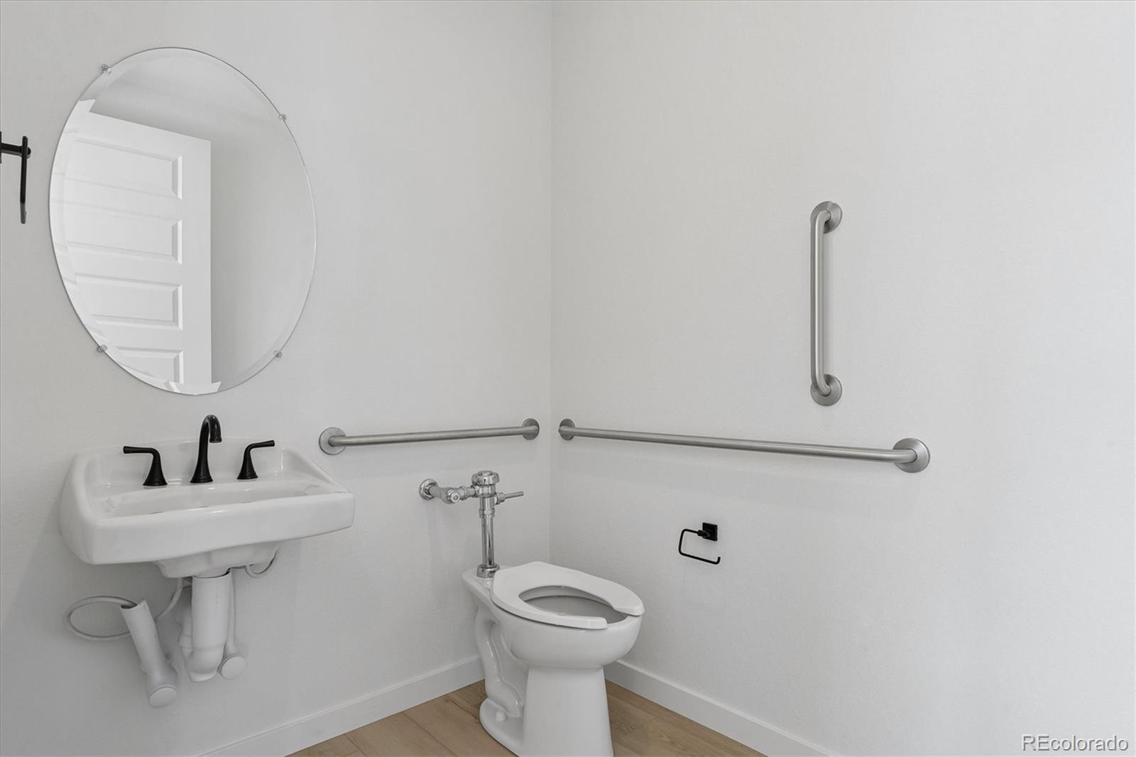 MLS Image #4 for 11347 e briarwood circle,centennial, Colorado