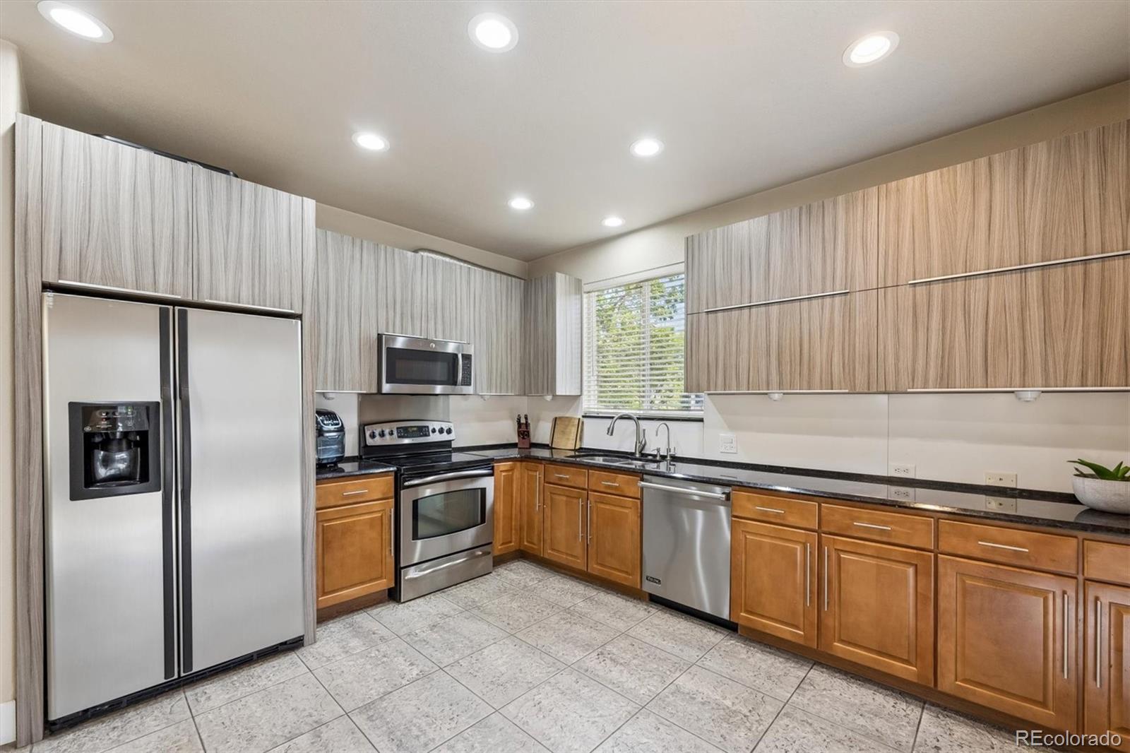 MLS Image #11 for 16496 e 97th place,commerce city, Colorado