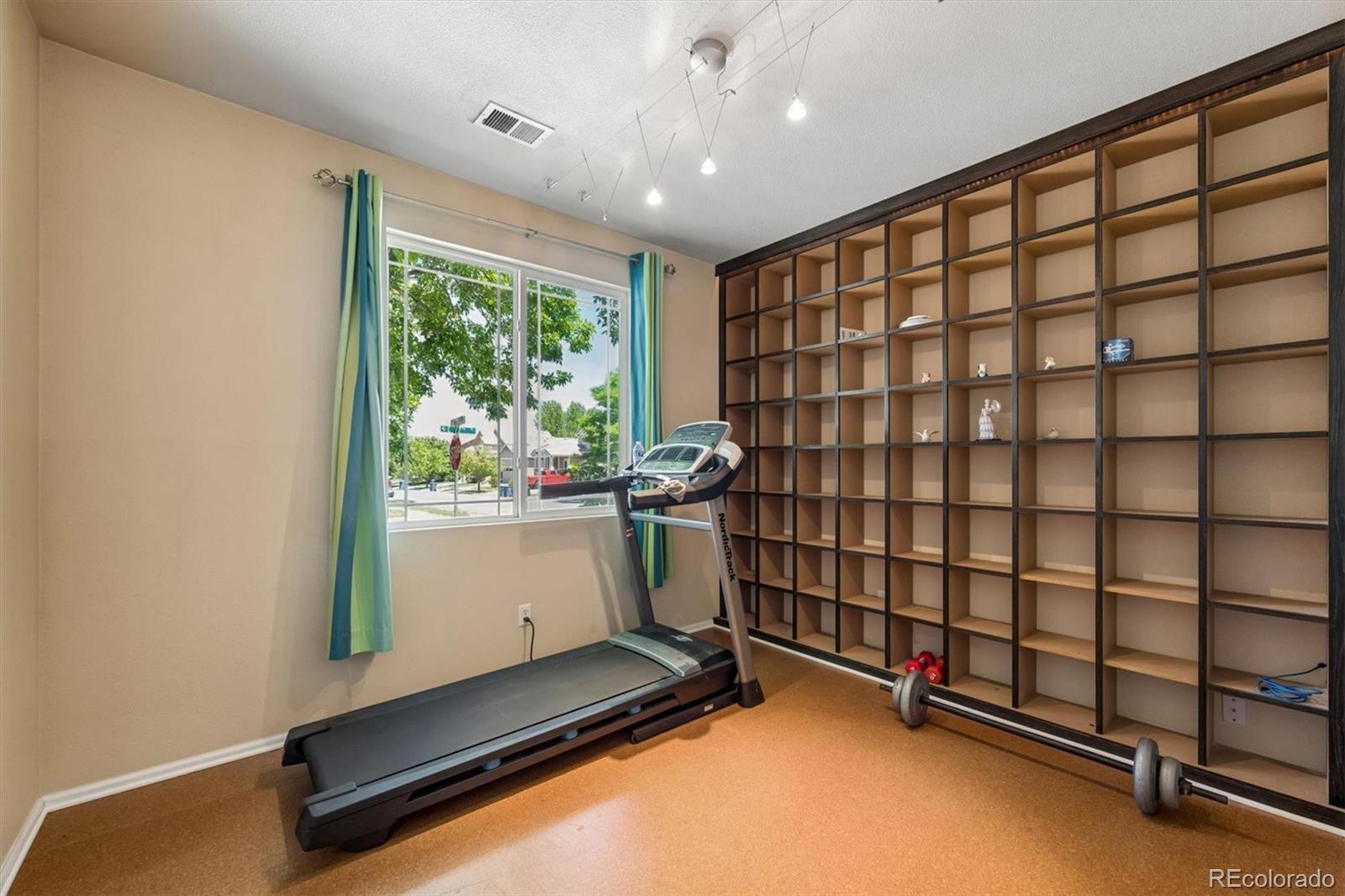 MLS Image #19 for 16496 e 97th place,commerce city, Colorado