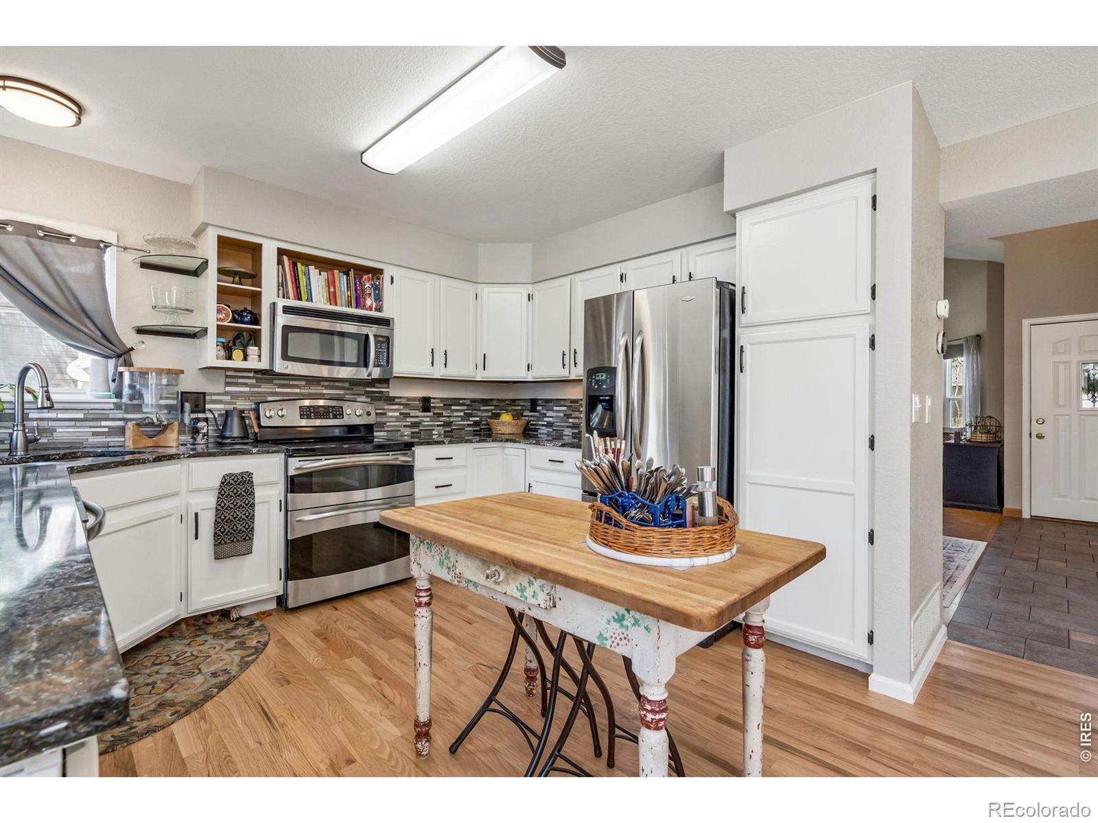 MLS Image #10 for 3819  drake court,loveland, Colorado