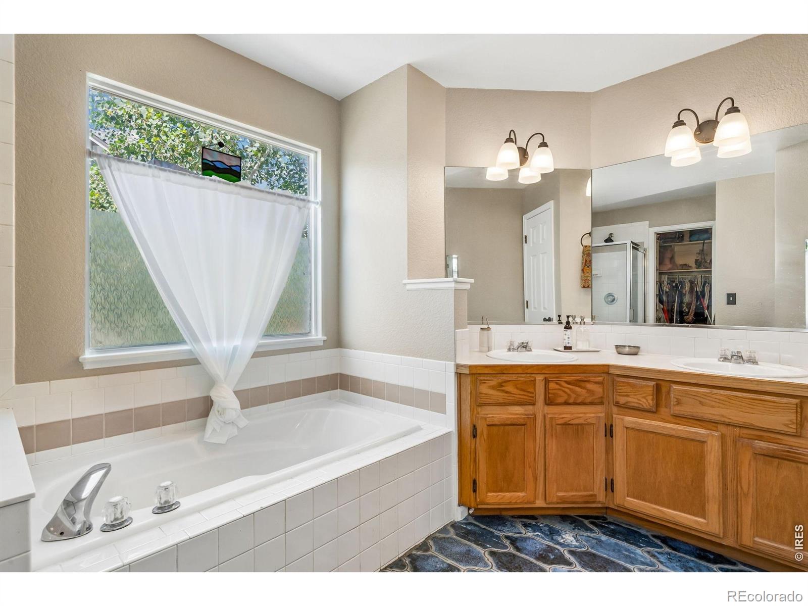 MLS Image #25 for 3819  drake court,loveland, Colorado