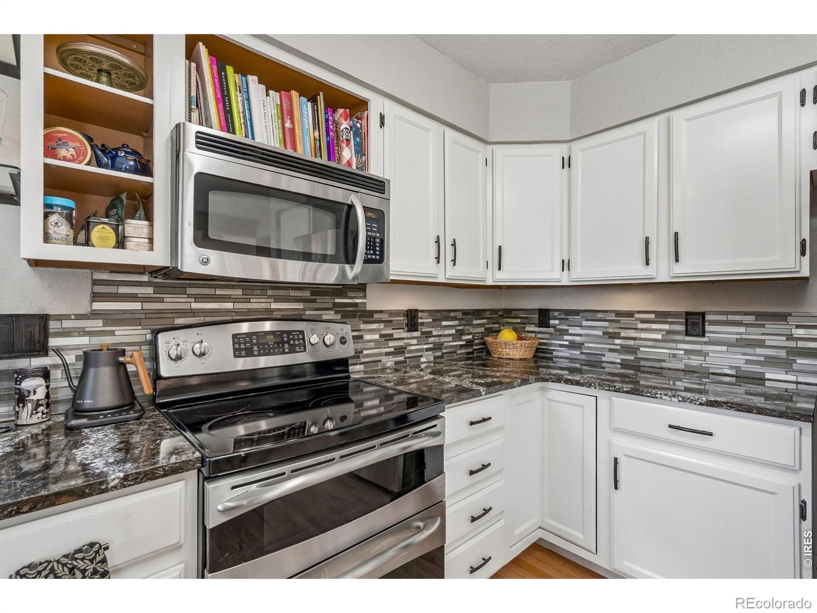 MLS Image #9 for 3819  drake court,loveland, Colorado
