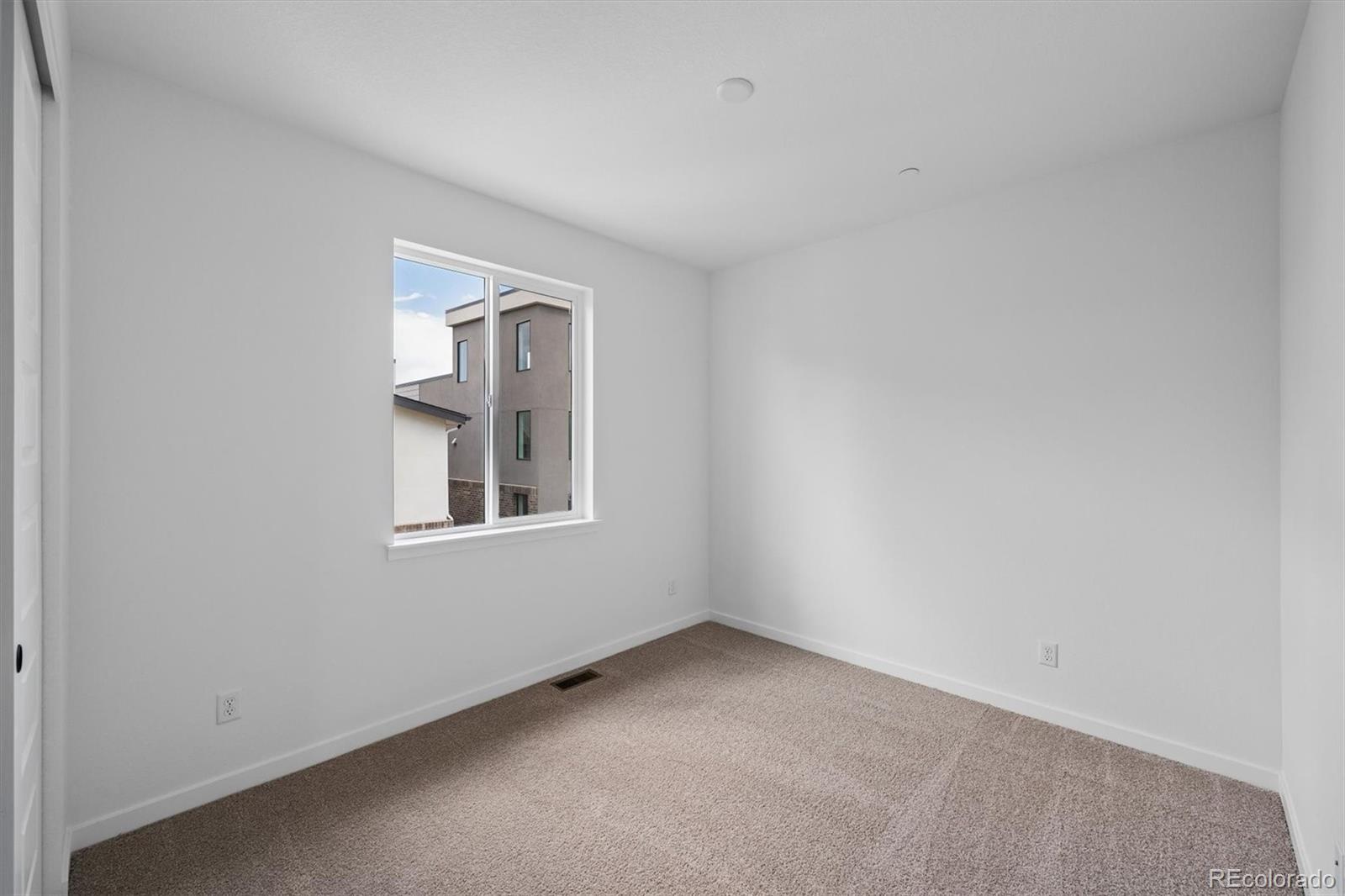 MLS Image #10 for 11472 e briarwood circle,centennial, Colorado