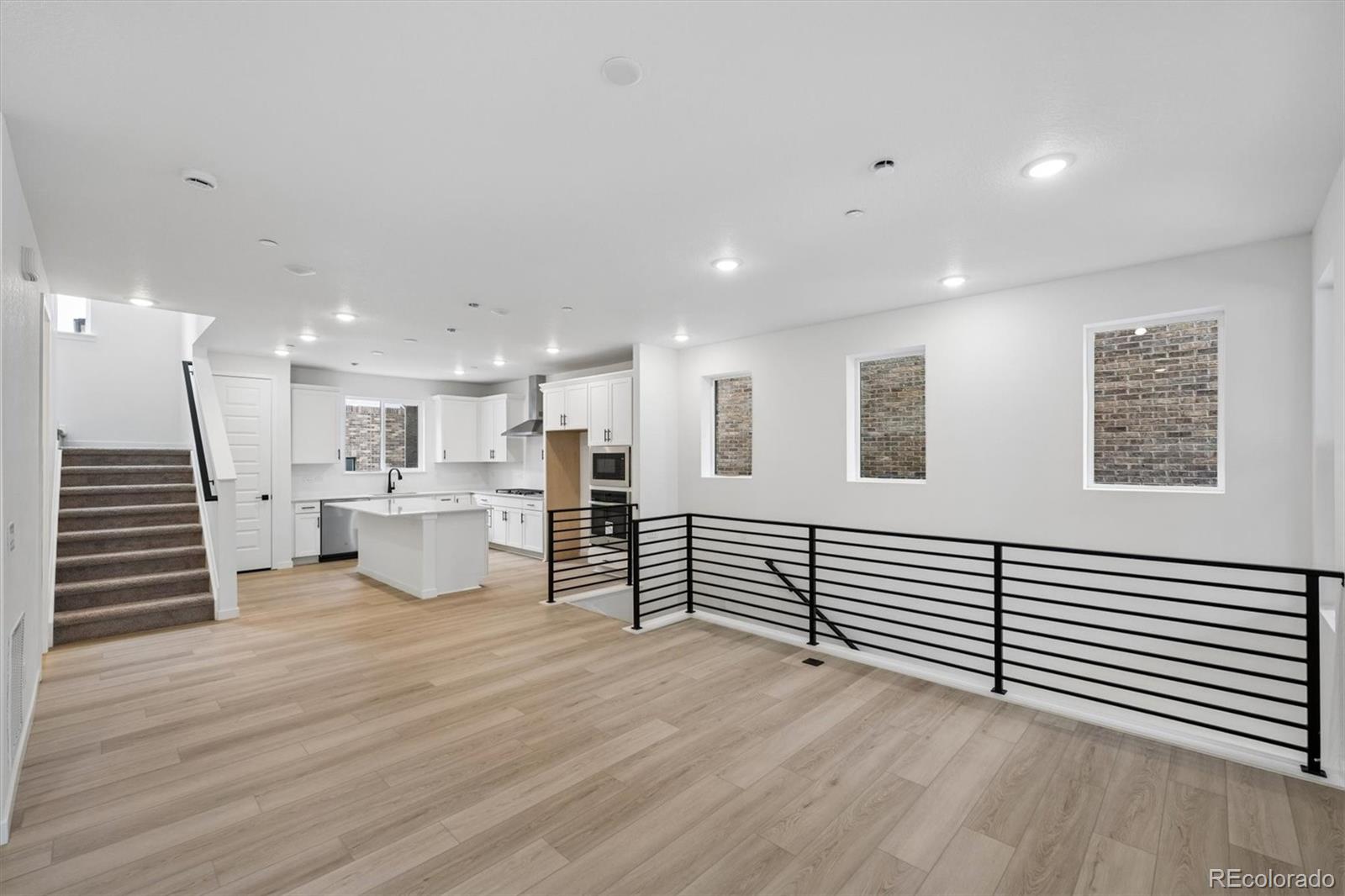 MLS Image #7 for 11472 e briarwood circle,centennial, Colorado