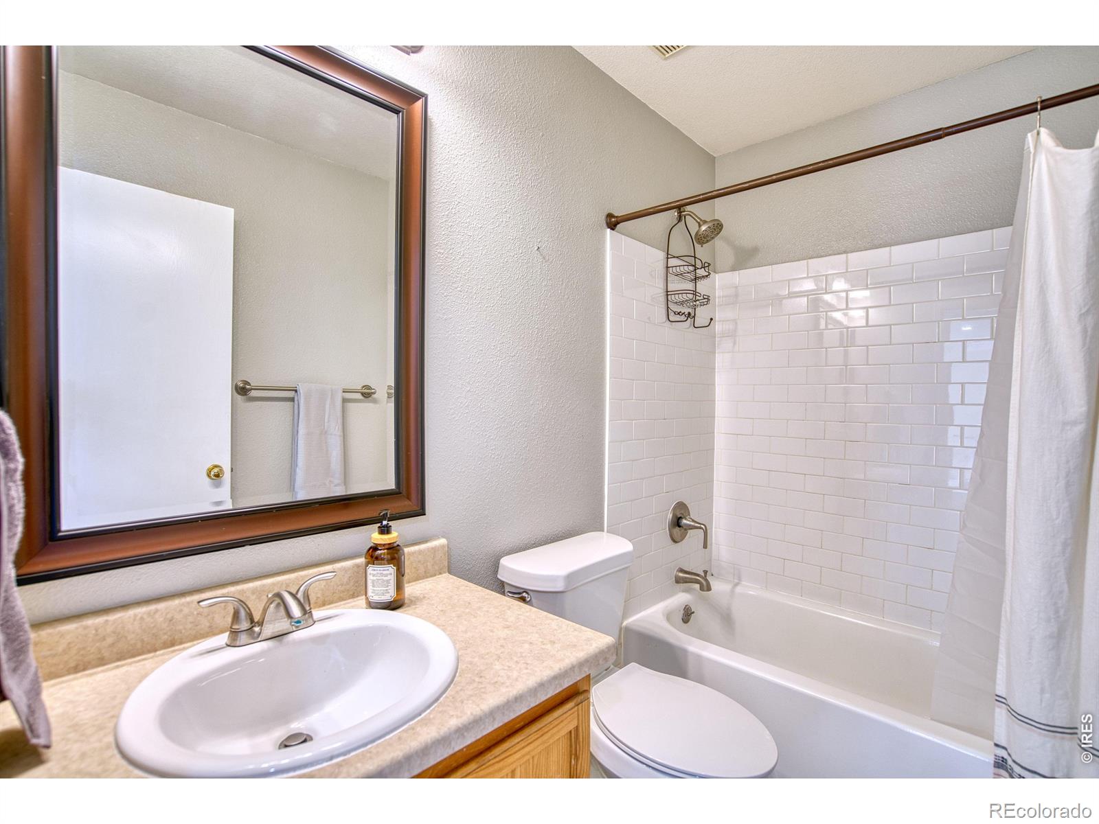 MLS Image #9 for 11316  deerfield drive,firestone, Colorado