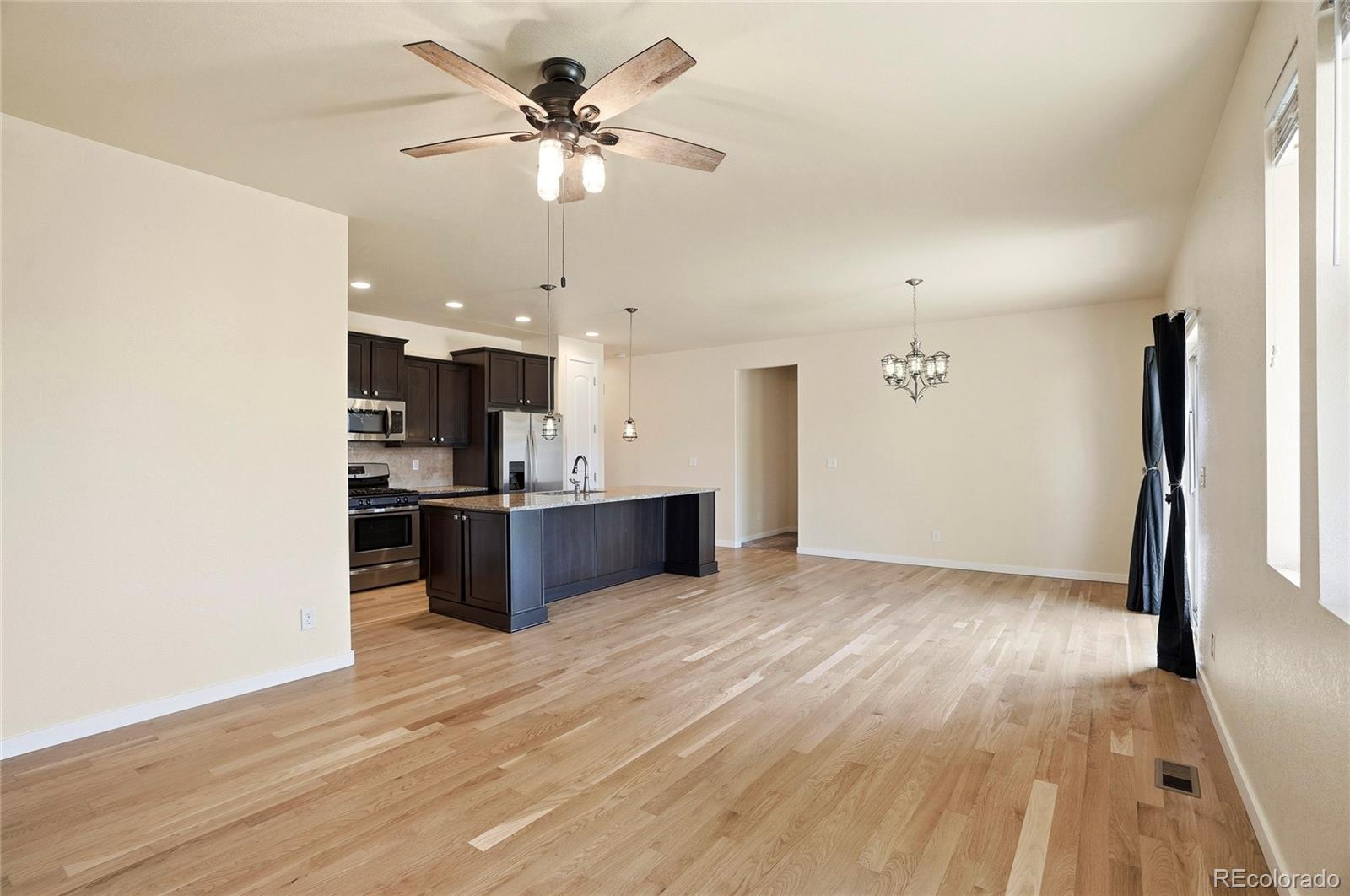 MLS Image #9 for 15952  village circle,brighton, Colorado