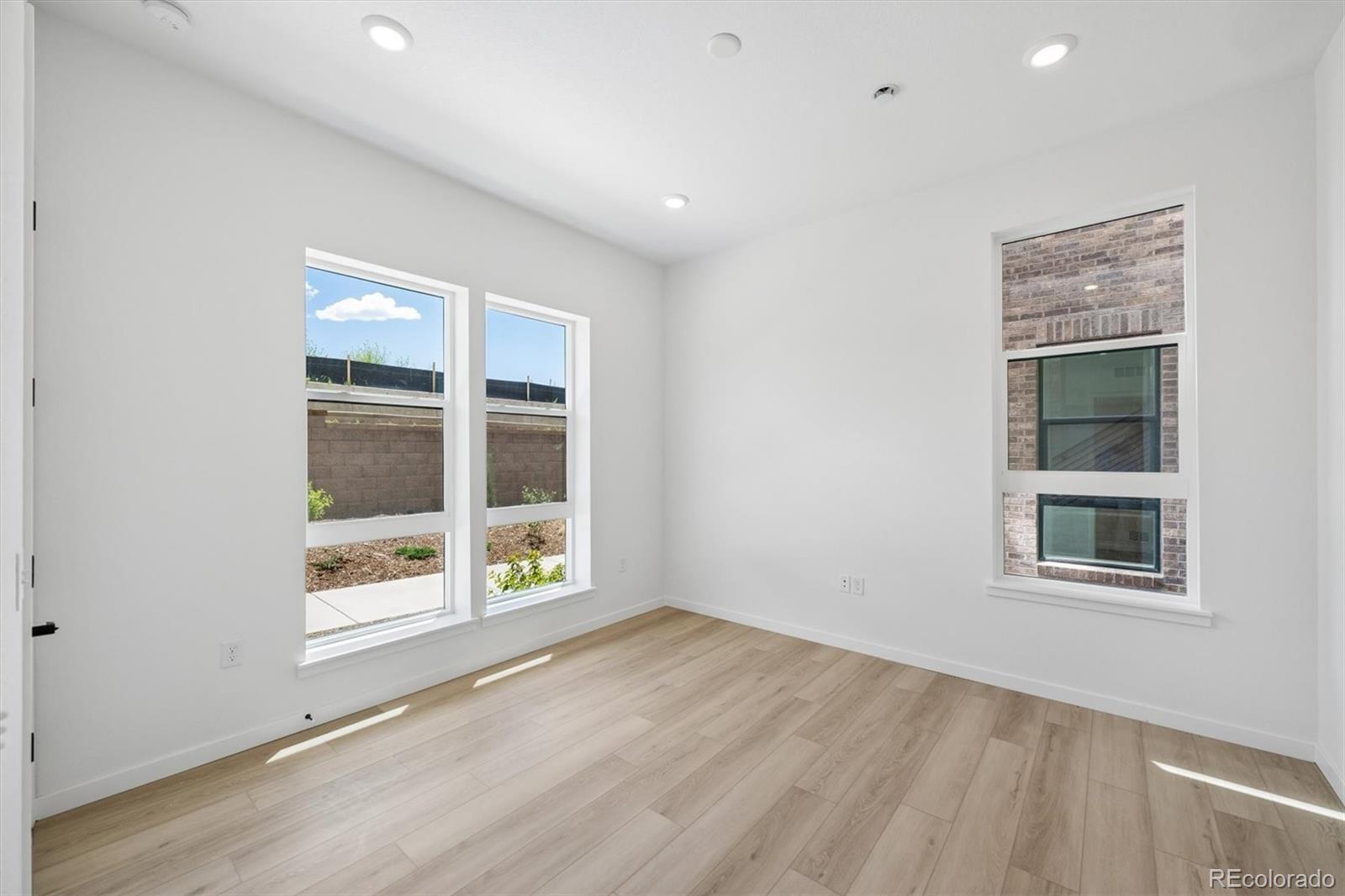MLS Image #2 for 11463 e briarwood circle,centennial, Colorado