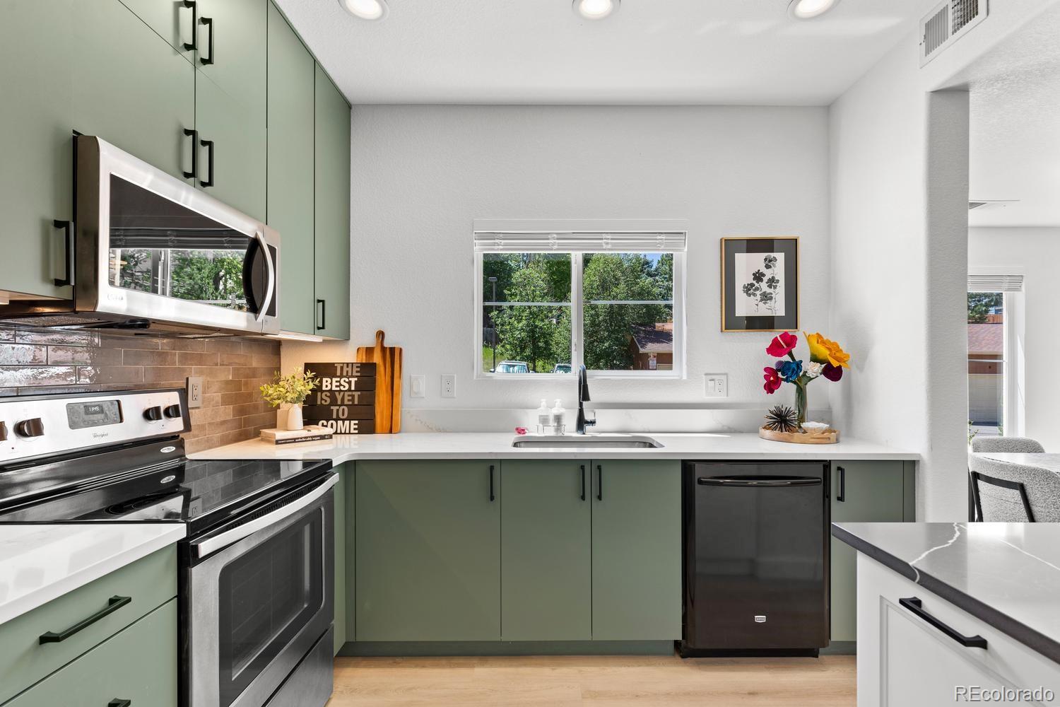 MLS Image #2 for 4706  copeland circle,highlands ranch, Colorado