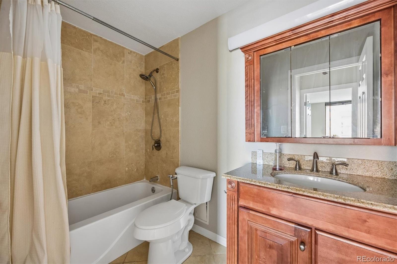 MLS Image #16 for 1625  larimer street 702,denver, Colorado