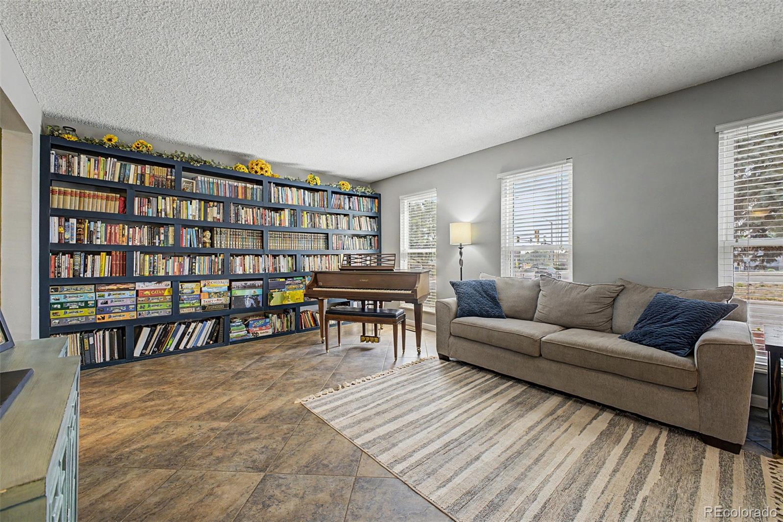 MLS Image #7 for 2405 s granby way,aurora, Colorado