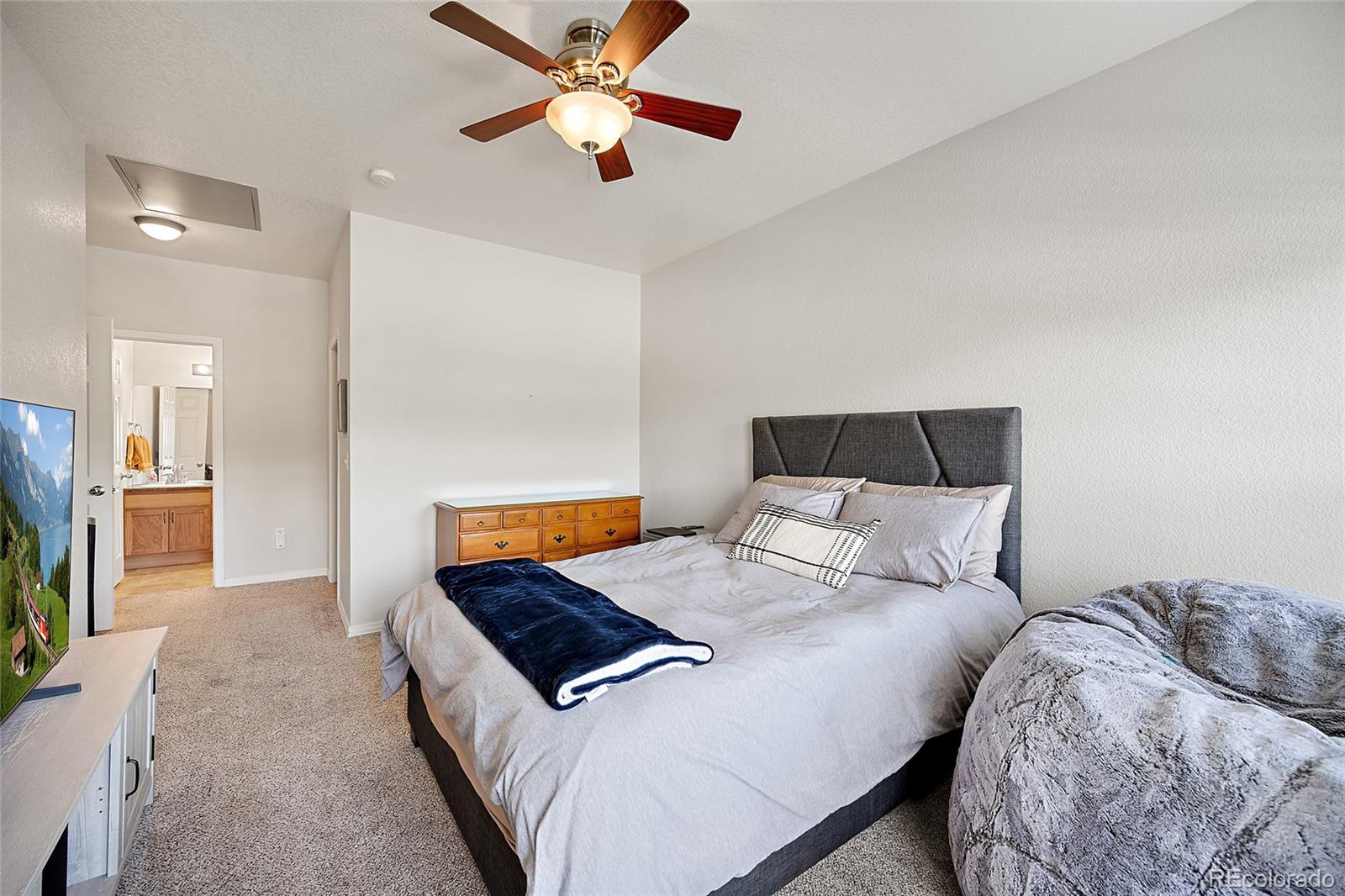 MLS Image #13 for 9441  ashbury circle 204,parker, Colorado