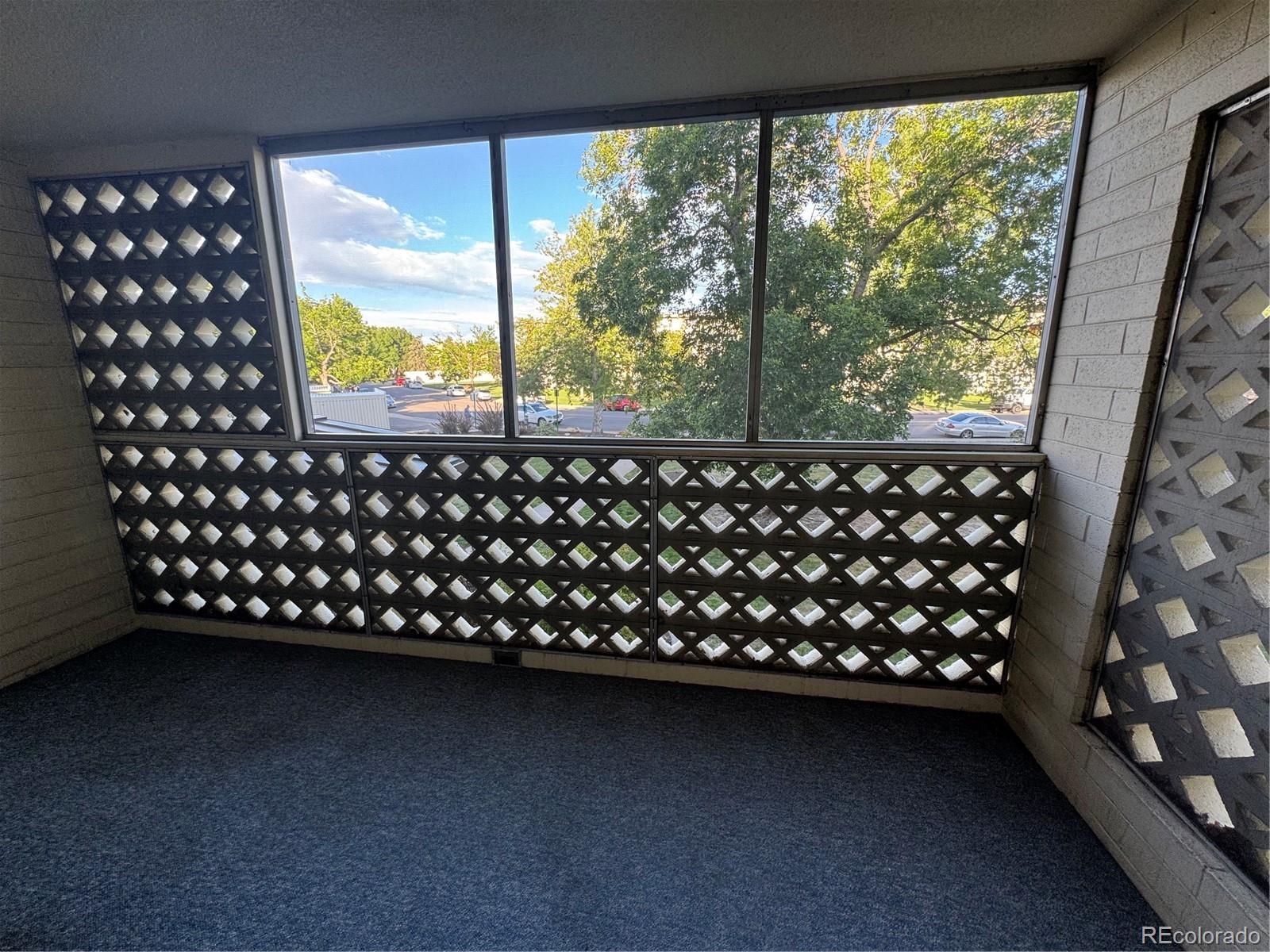 MLS Image #11 for 585 s alton way,denver, Colorado