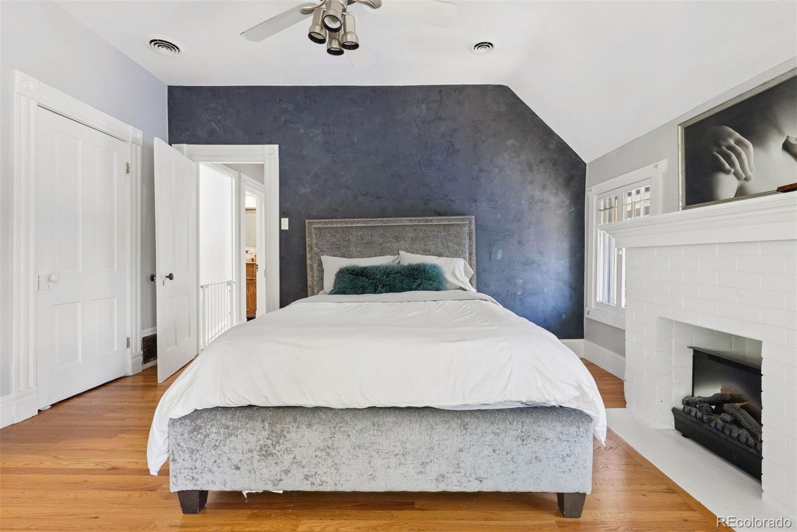MLS Image #11 for 569 s sherman street,denver, Colorado
