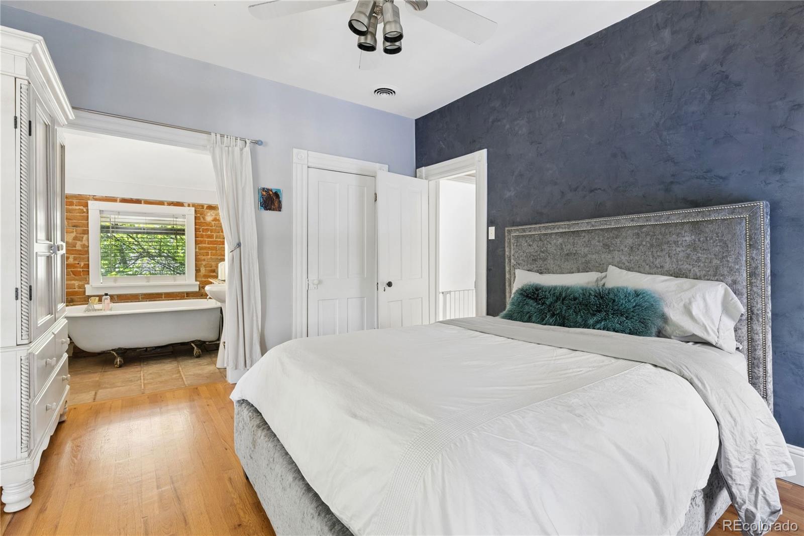MLS Image #12 for 569 s sherman street,denver, Colorado