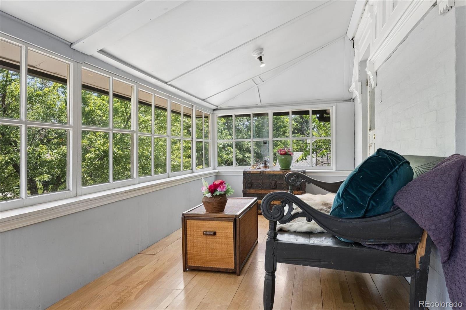 MLS Image #15 for 569 s sherman street,denver, Colorado