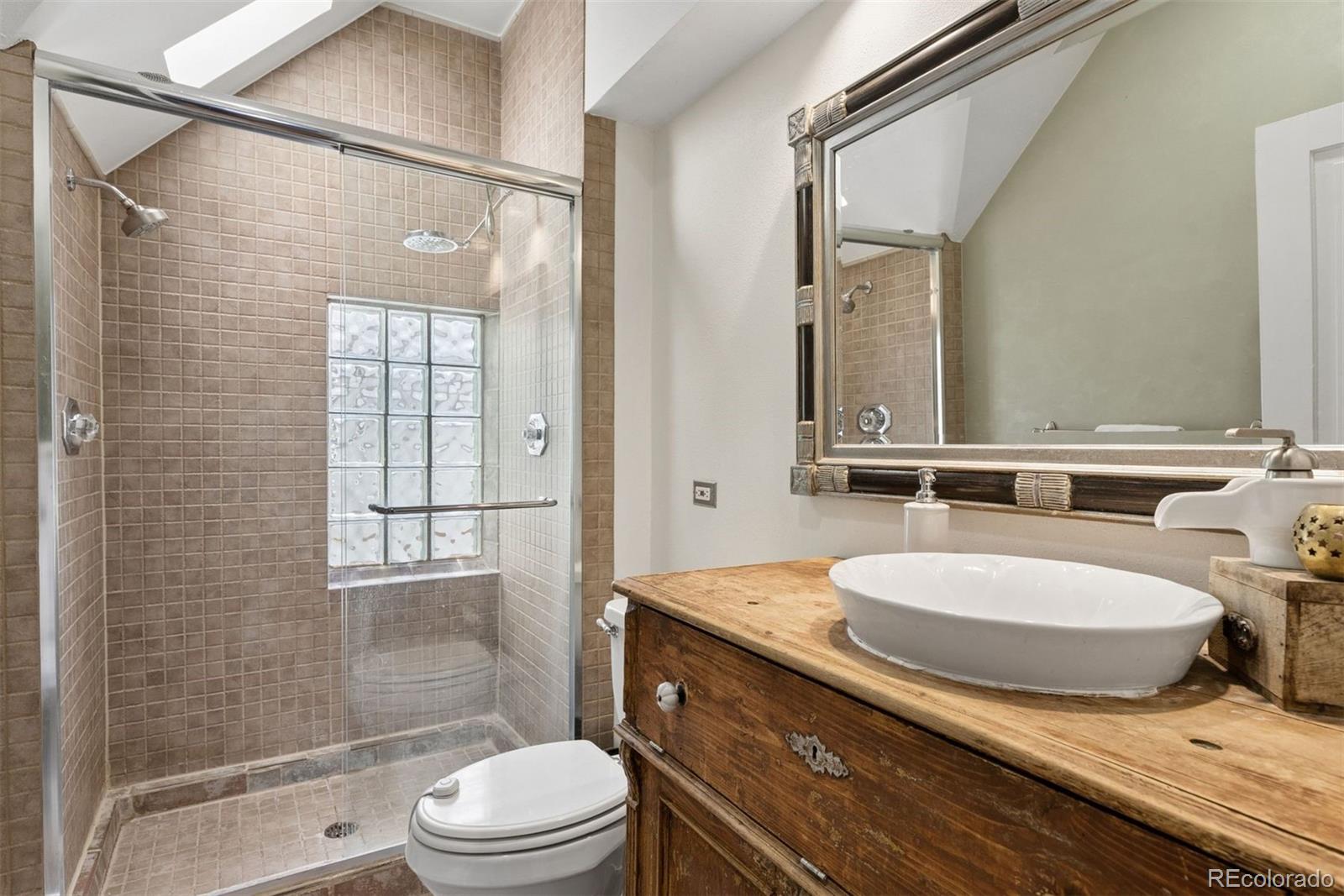 MLS Image #19 for 569 s sherman street,denver, Colorado