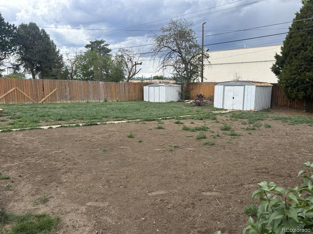 MLS Image #11 for 1437 s yates street,denver, Colorado