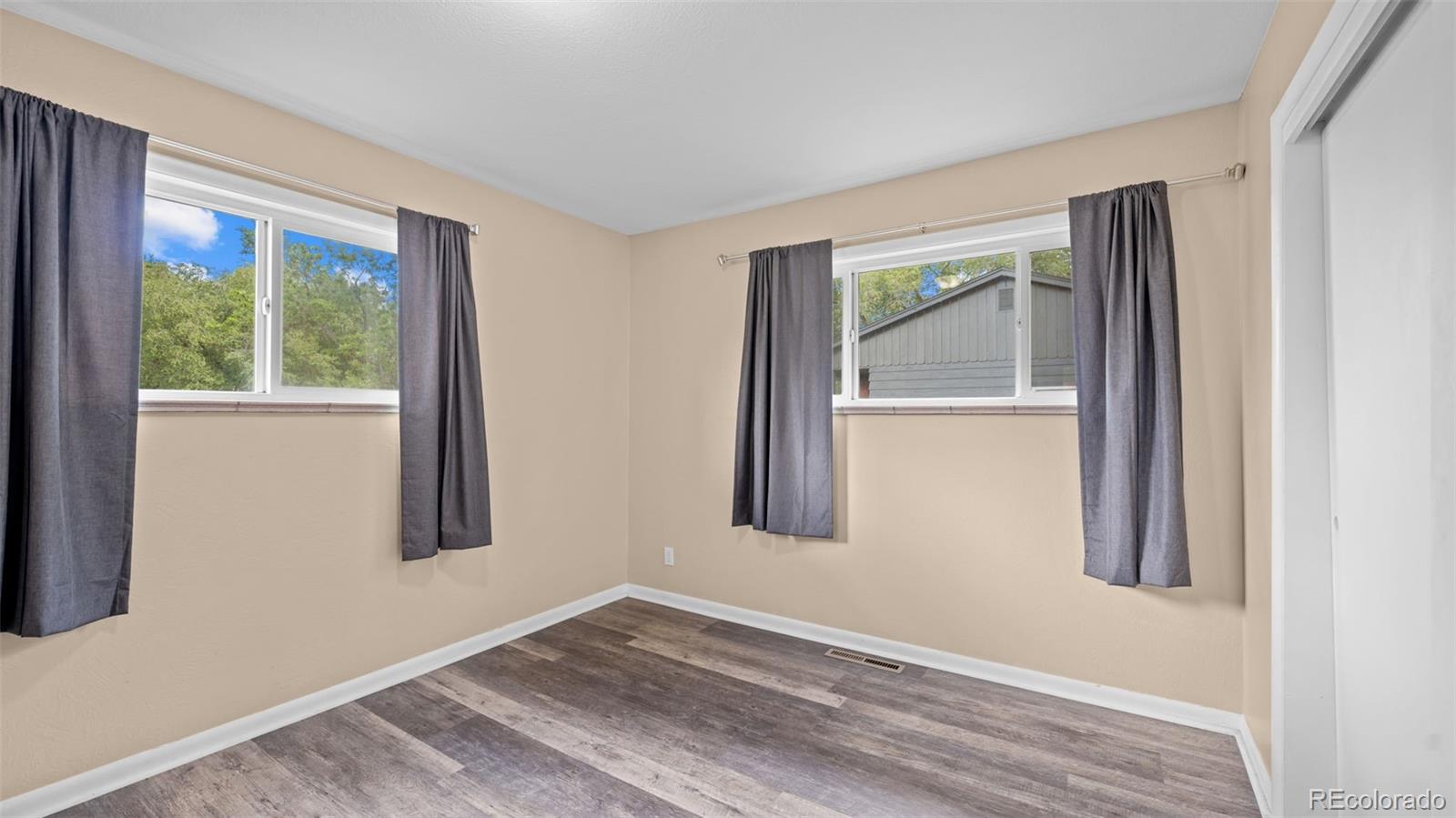 MLS Image #17 for 1001  parkview boulevard,colorado springs, Colorado