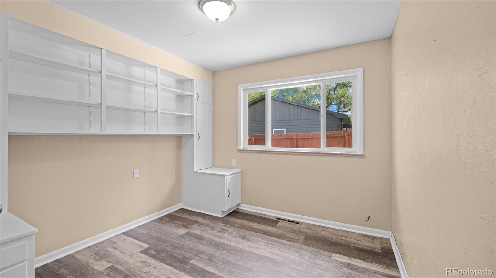 MLS Image #7 for 1001  parkview boulevard,colorado springs, Colorado