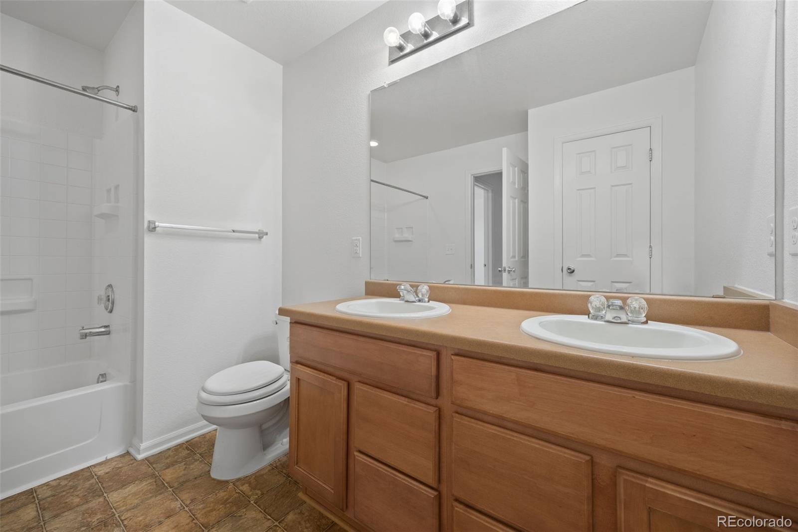MLS Image #15 for 19171 e 58th avenue,denver, Colorado