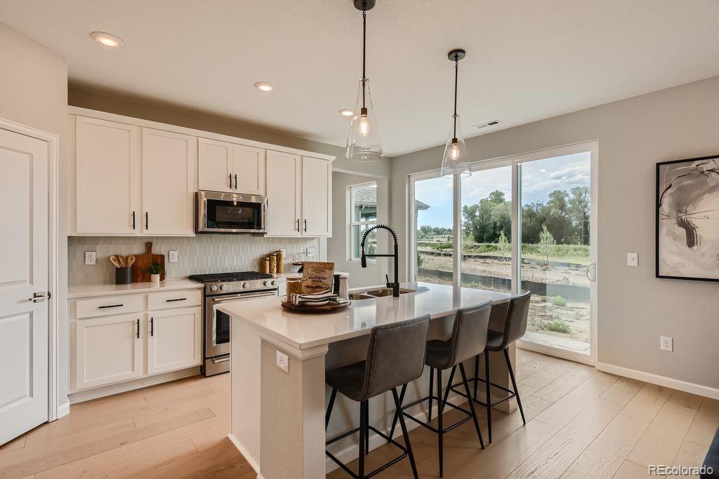 MLS Image #2 for 46426  heritage avenue,bennett, Colorado