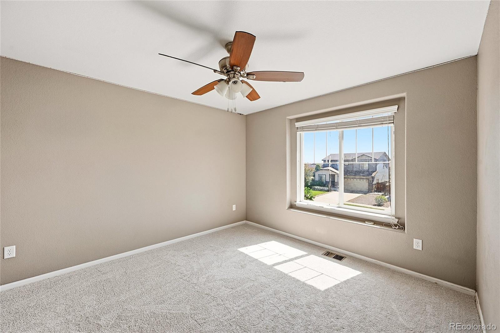 MLS Image #12 for 9645  bellaire lane,denver, Colorado