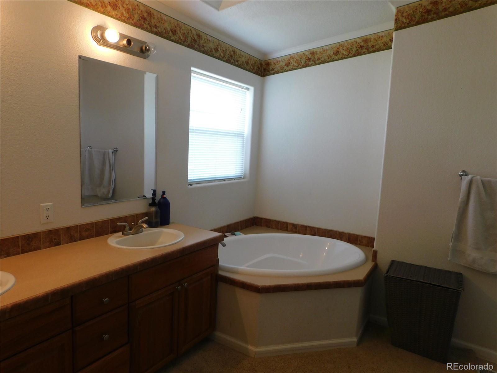 MLS Image #19 for 3588 e county road 3 ,monte vista, Colorado