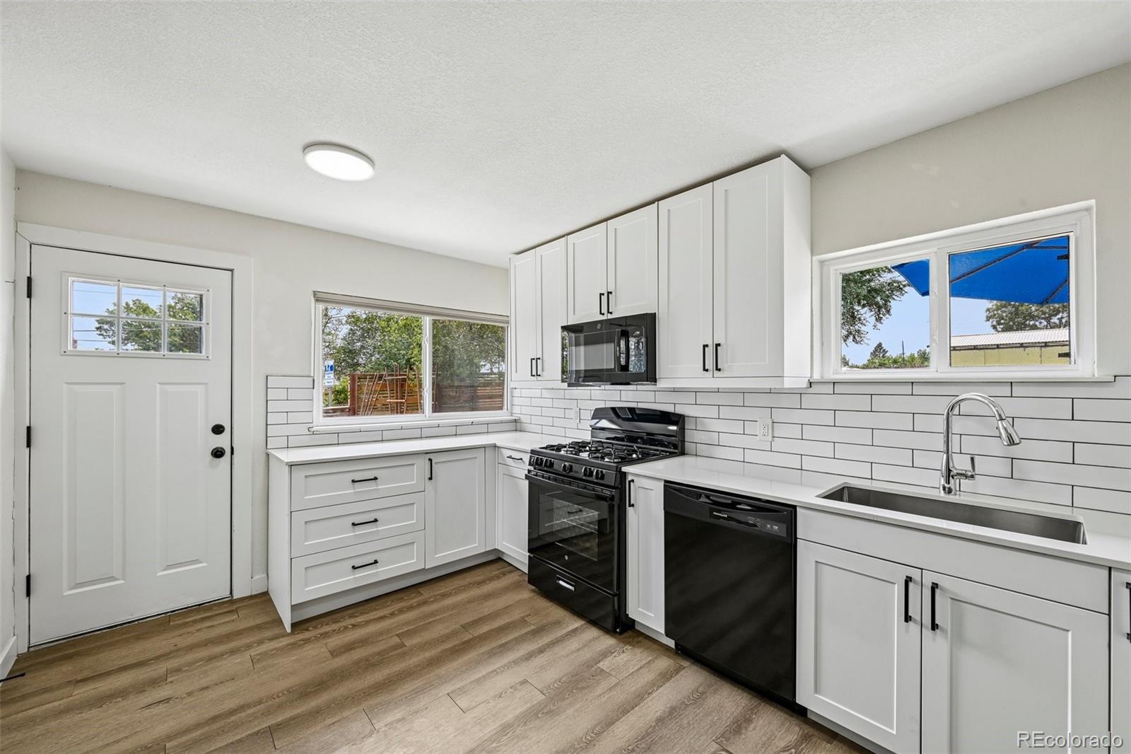 MLS Image #11 for 3600 w kentucky avenue,denver, Colorado