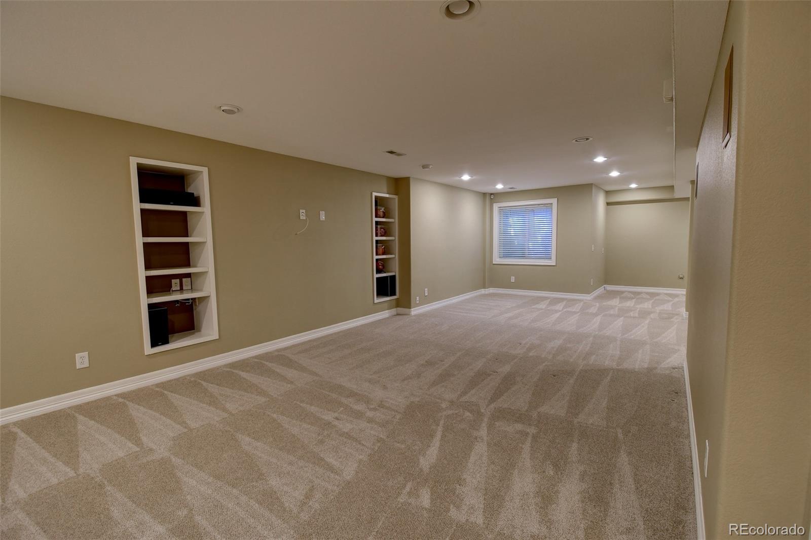 MLS Image #38 for 921  courtland place,highlands ranch, Colorado