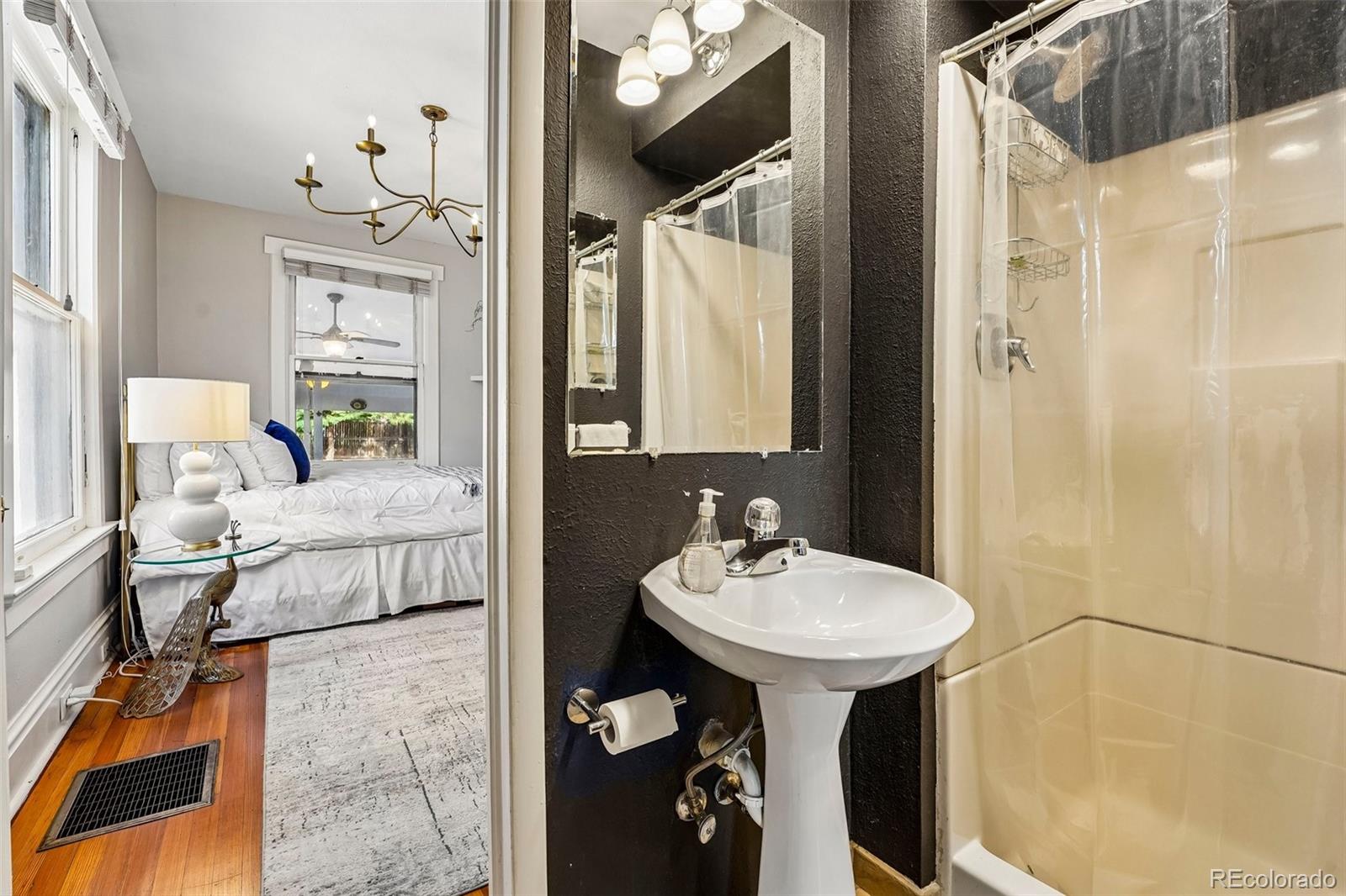 MLS Image #18 for 2811  federal boulevard,denver, Colorado