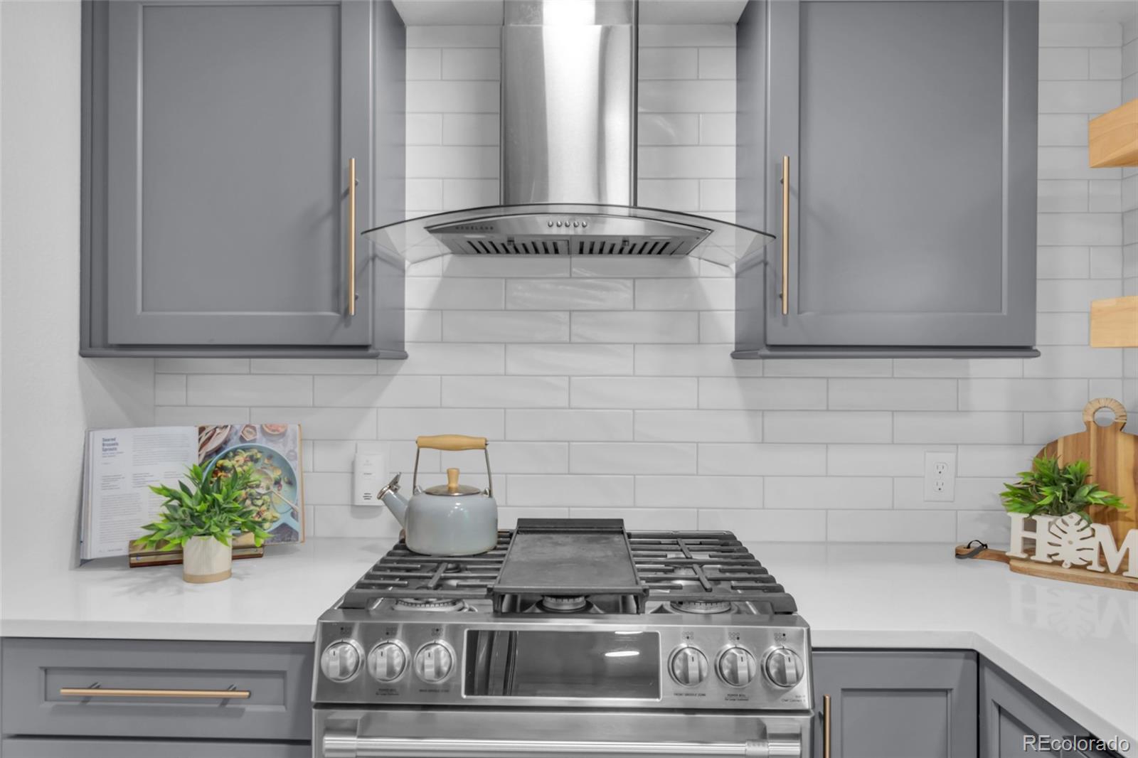 MLS Image #14 for 344  plainview place,manitou springs, Colorado