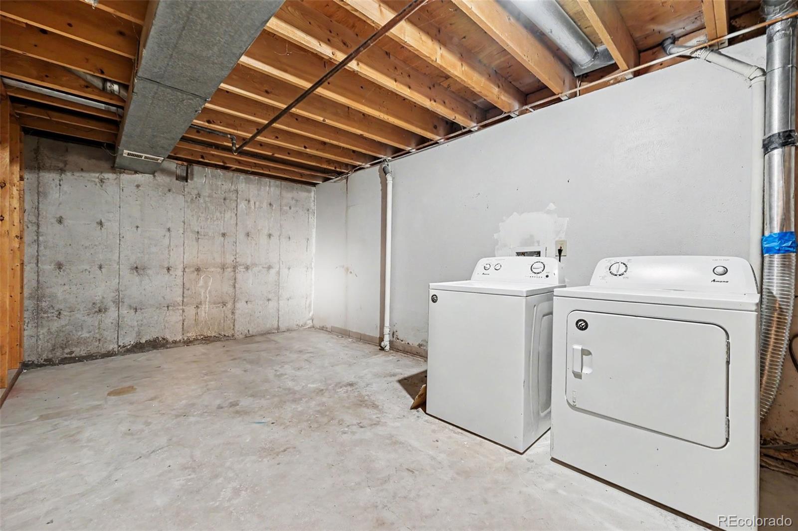 MLS Image #17 for 106  yank way,denver, Colorado