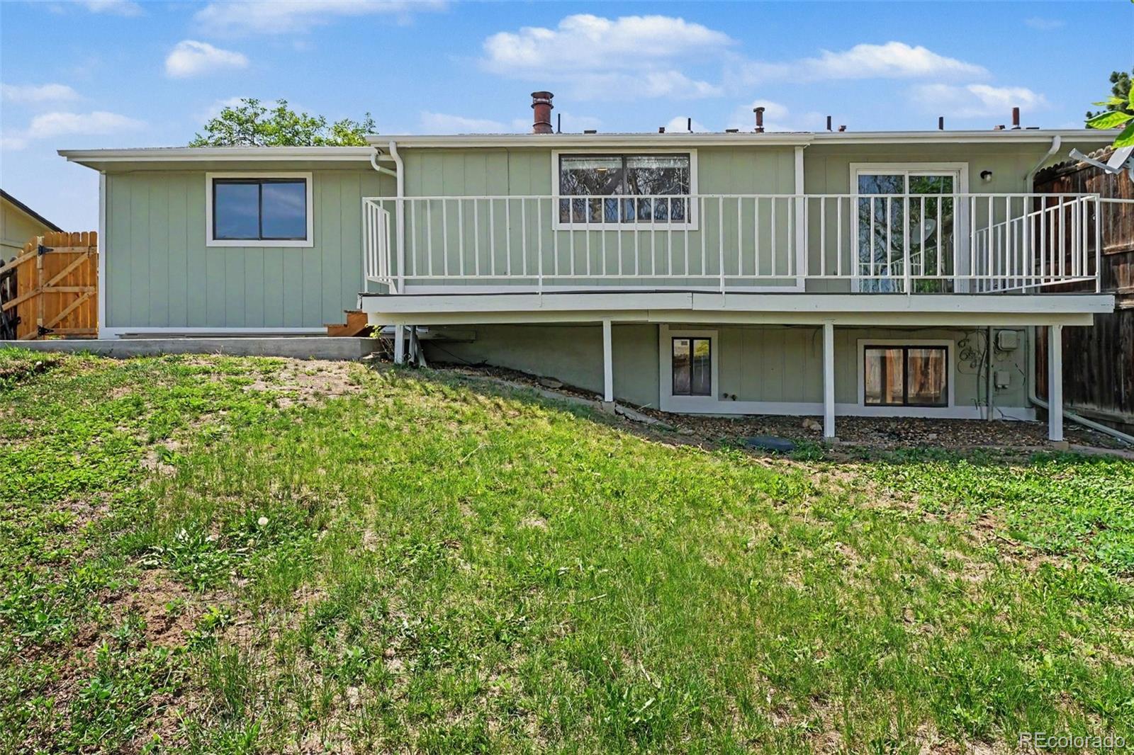 MLS Image #19 for 106  yank way,denver, Colorado