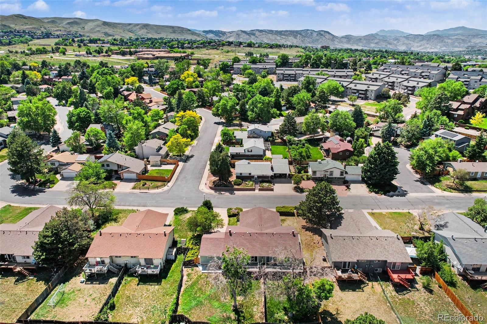 MLS Image #21 for 106  yank way,denver, Colorado