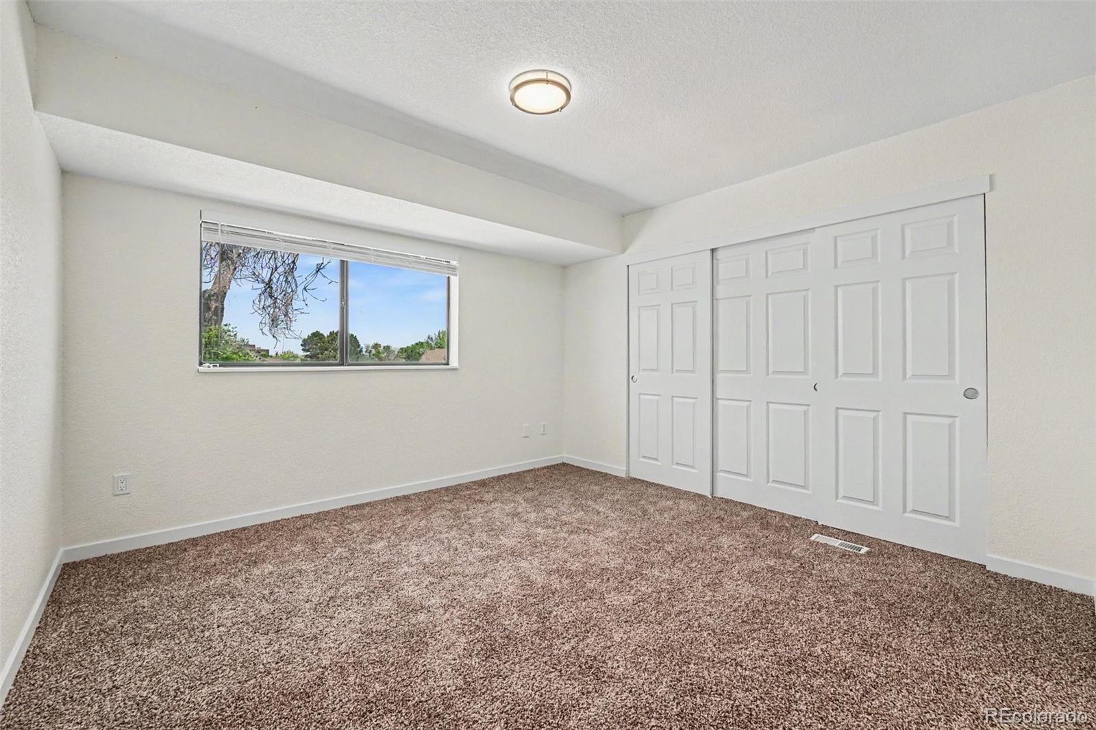 MLS Image #8 for 106  yank way,denver, Colorado