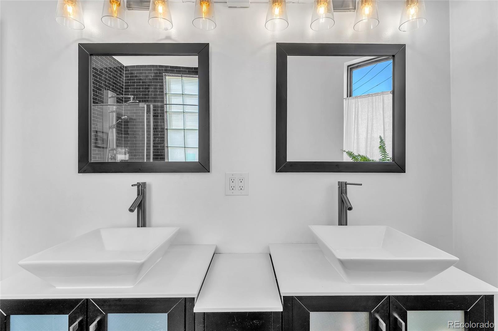 MLS Image #29 for 800 w 8th avenue,denver, Colorado
