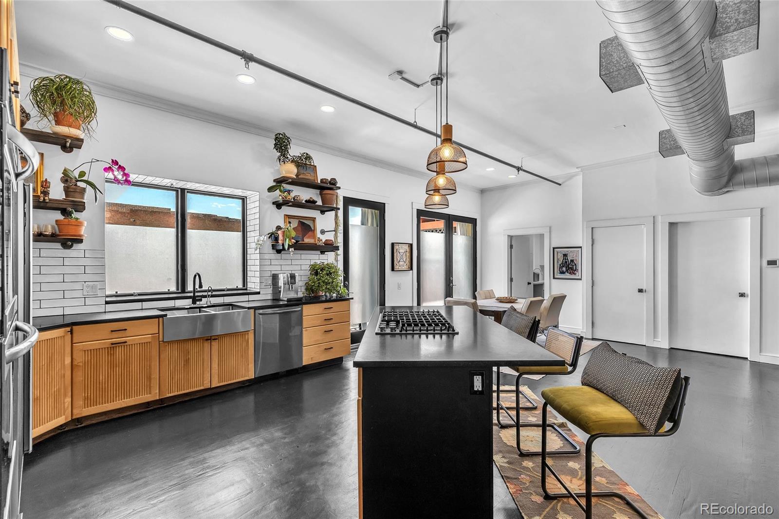 MLS Image #33 for 800 w 8th avenue,denver, Colorado