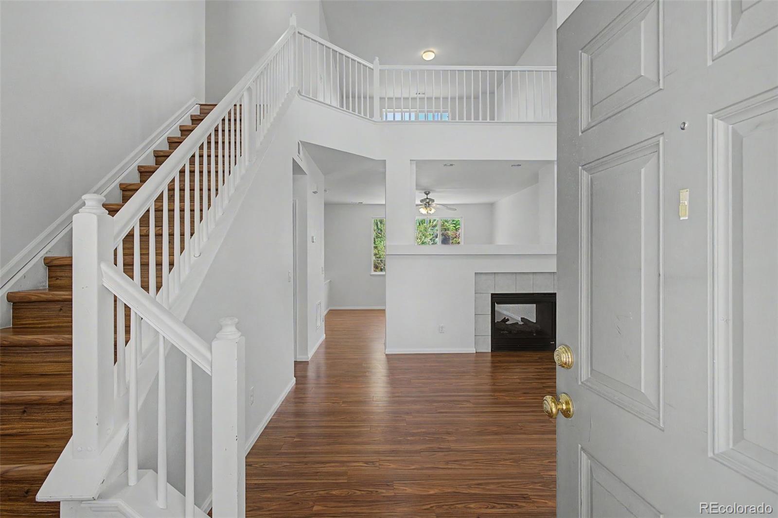 MLS Image #3 for 7455 s norfolk way,aurora, Colorado