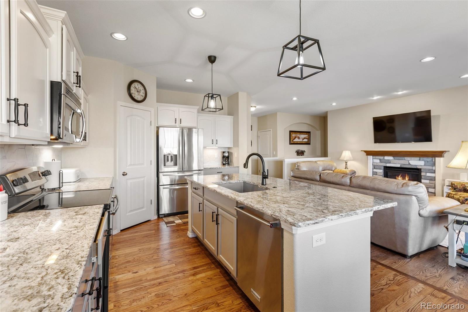 MLS Image #18 for 13901  penfold ,colorado springs, Colorado