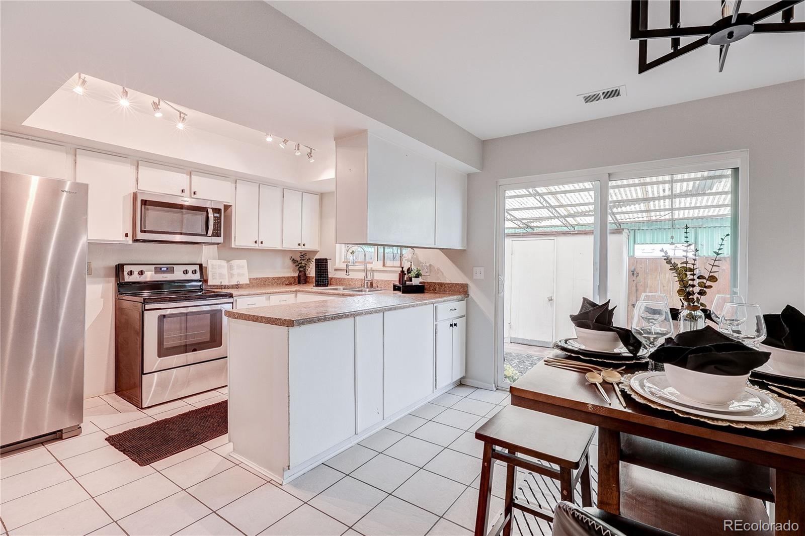 MLS Image #11 for 582 s xenon court ,lakewood, Colorado