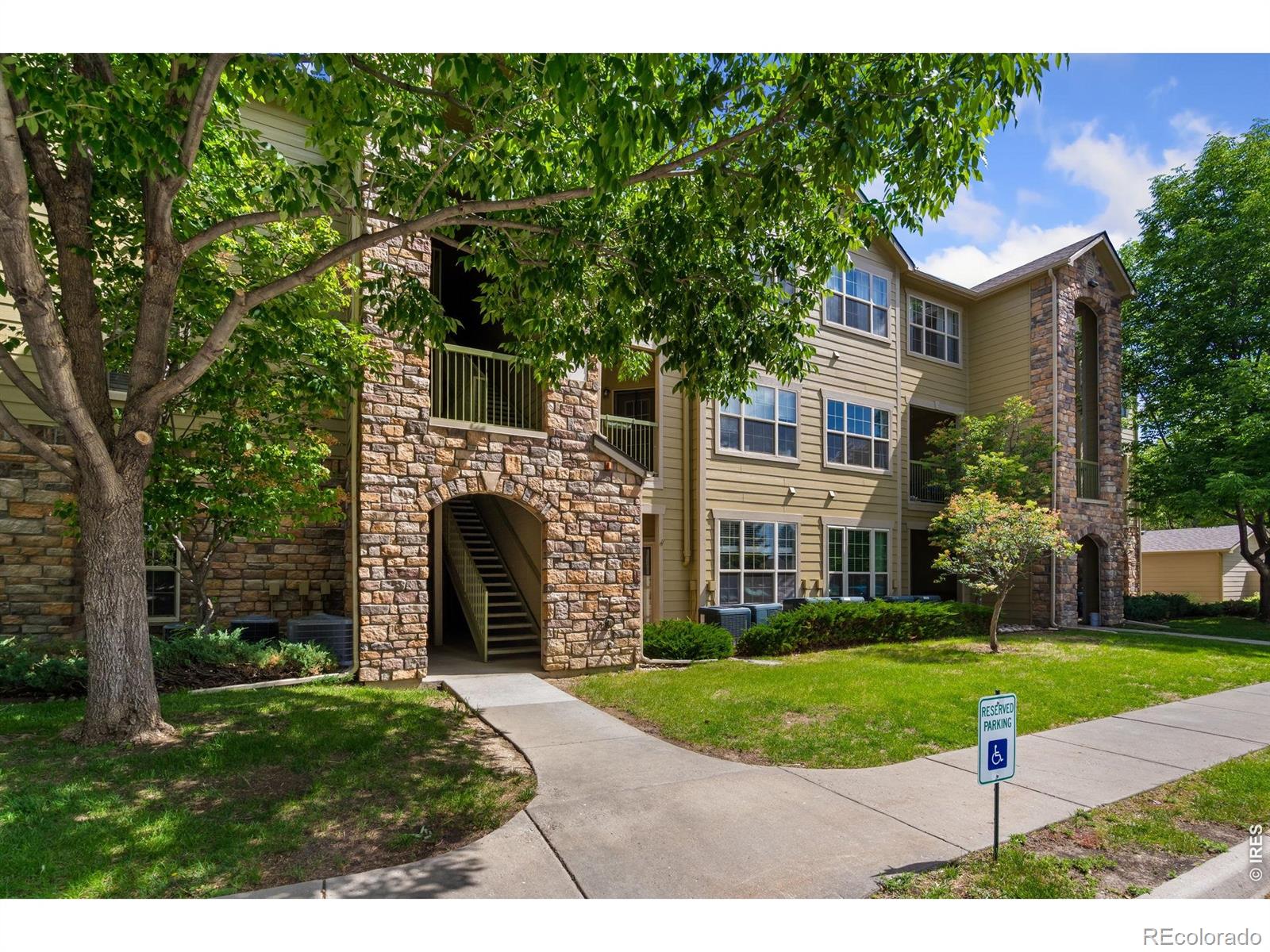 MLS Image #14 for 5620  fossil creek parkway,fort collins, Colorado