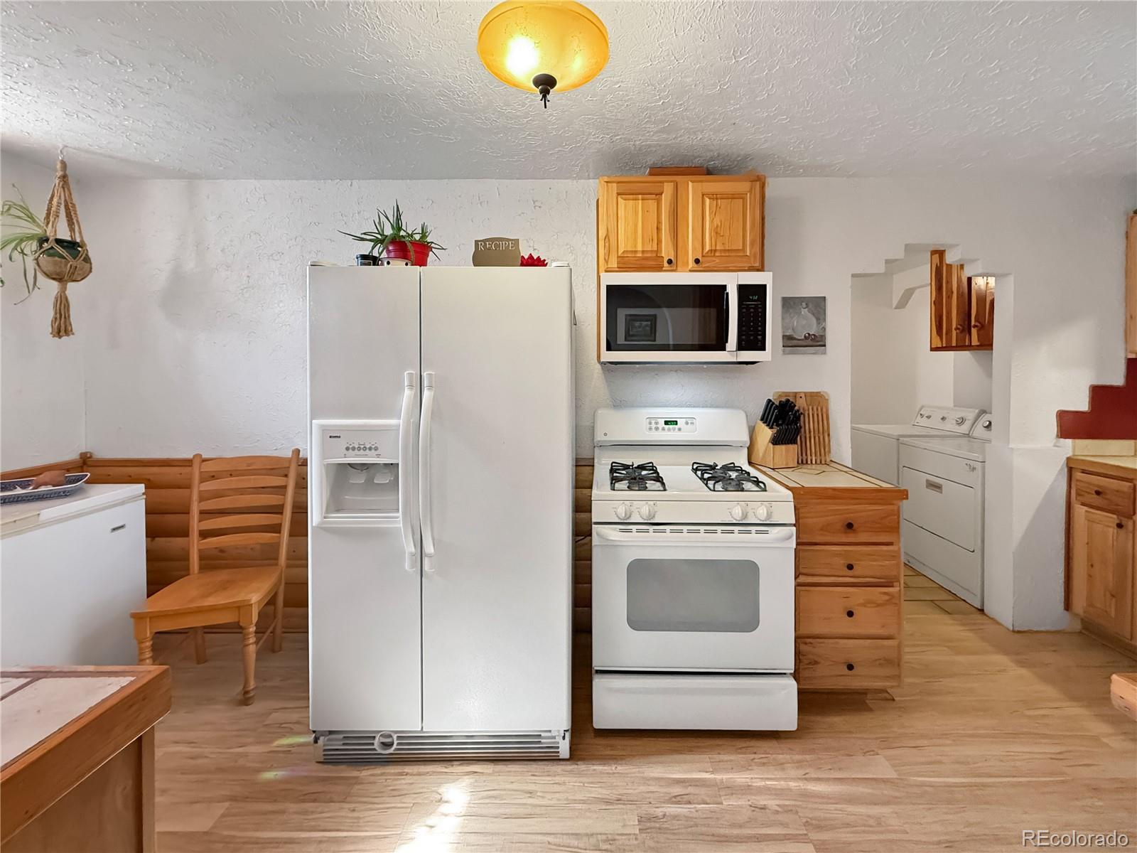 MLS Image #14 for 1327  colorado street,limon, Colorado