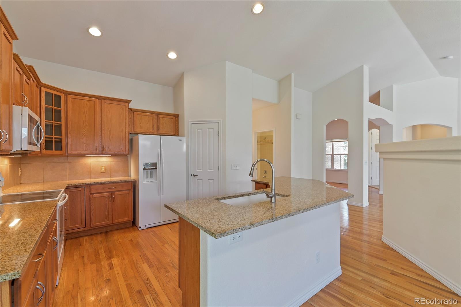MLS Image #12 for 14017  roaring fork circle,broomfield, Colorado