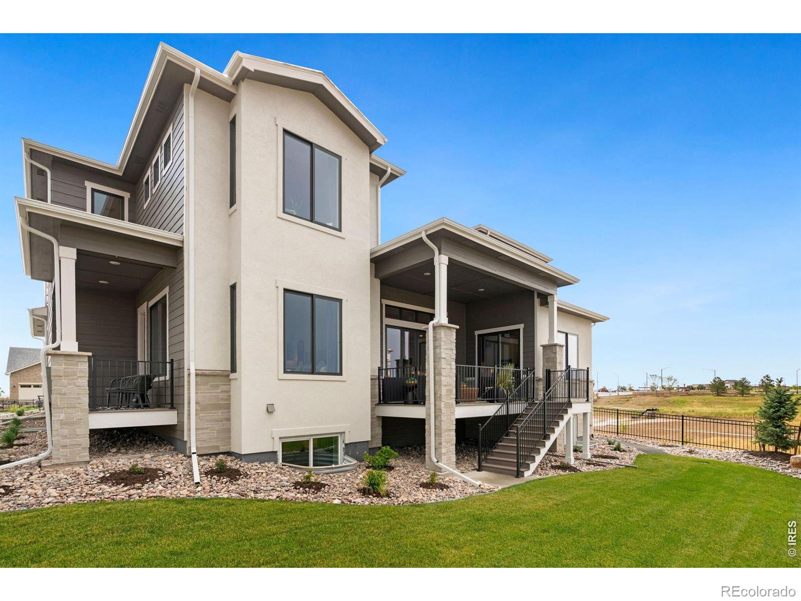 MLS Image #38 for 3662 n buchanan court,aurora, Colorado