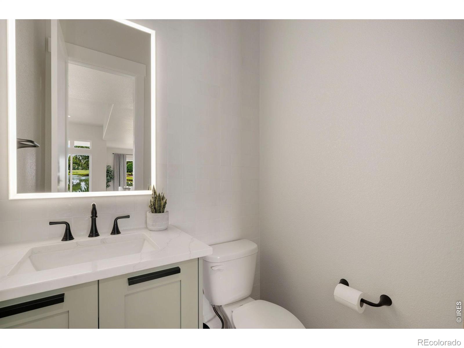MLS Image #12 for 3632 n buchanan court,aurora, Colorado