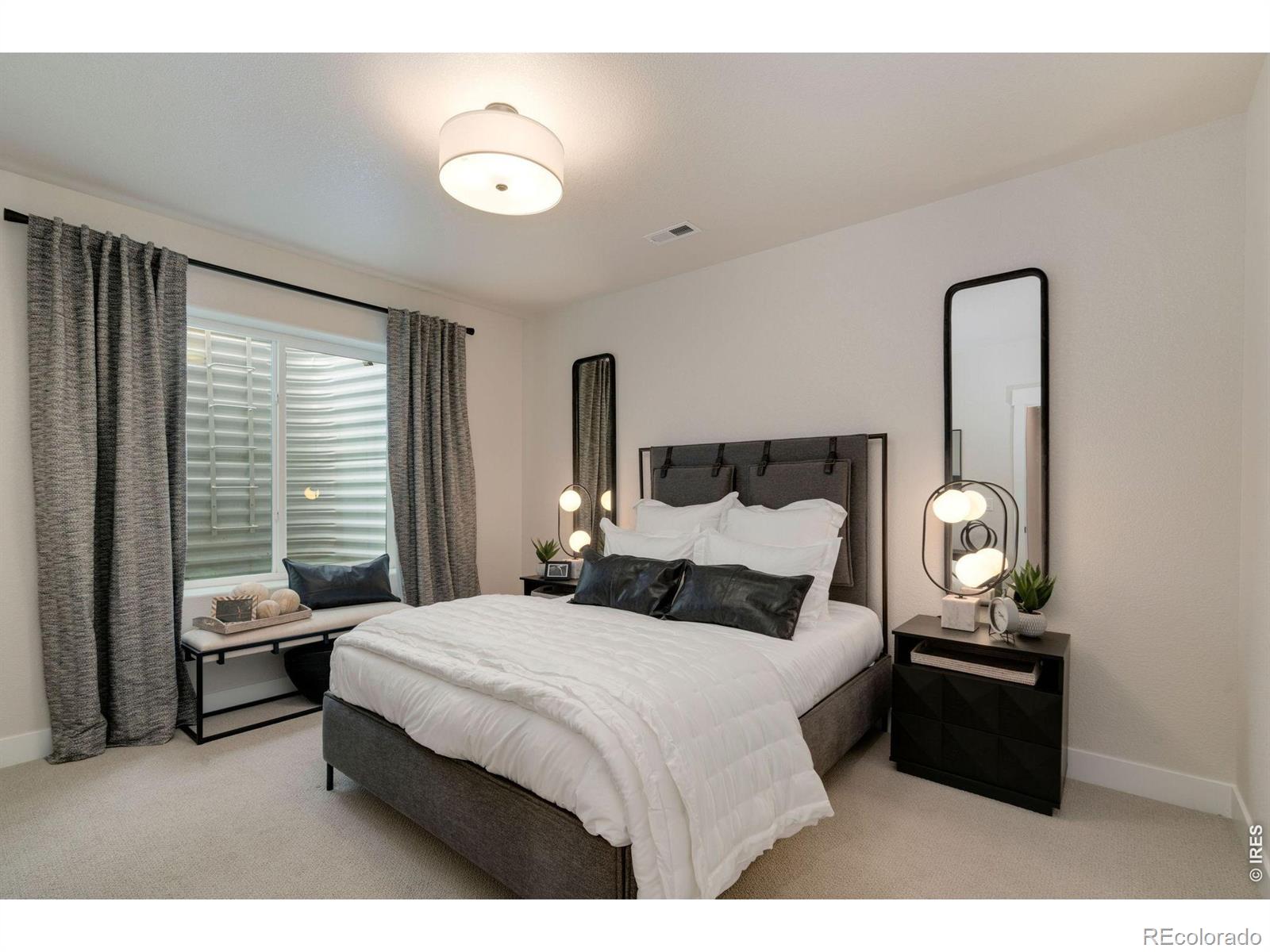 MLS Image #28 for 3632 n buchanan court,aurora, Colorado